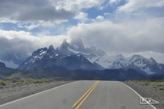 A estrada que chega à El Chaltén e ao Parque Nacional Los Glaciares, na Argentina